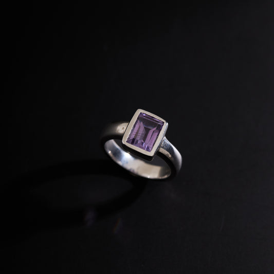 Violetta Ring | ATTENSION