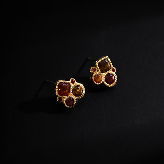 Scarlet Stud Earrings | ATTENSION