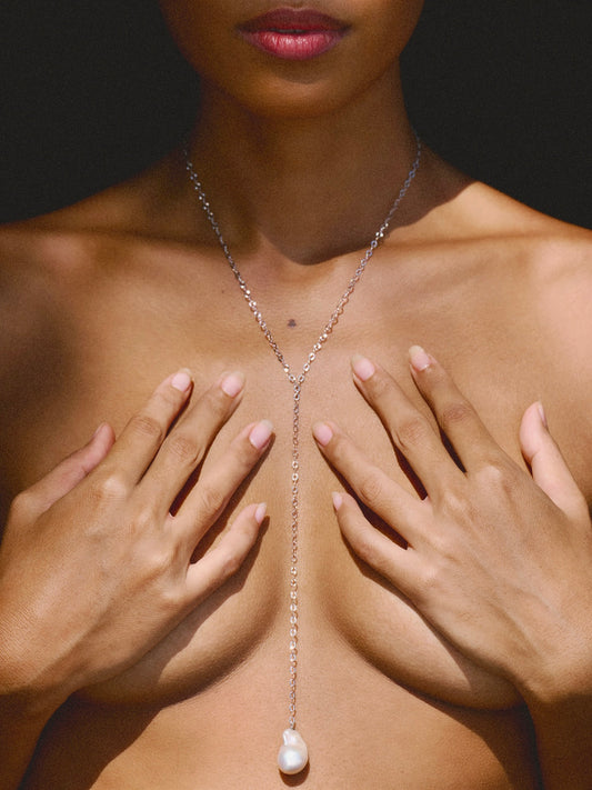 Pearl Poise Necklace | ATTENSION