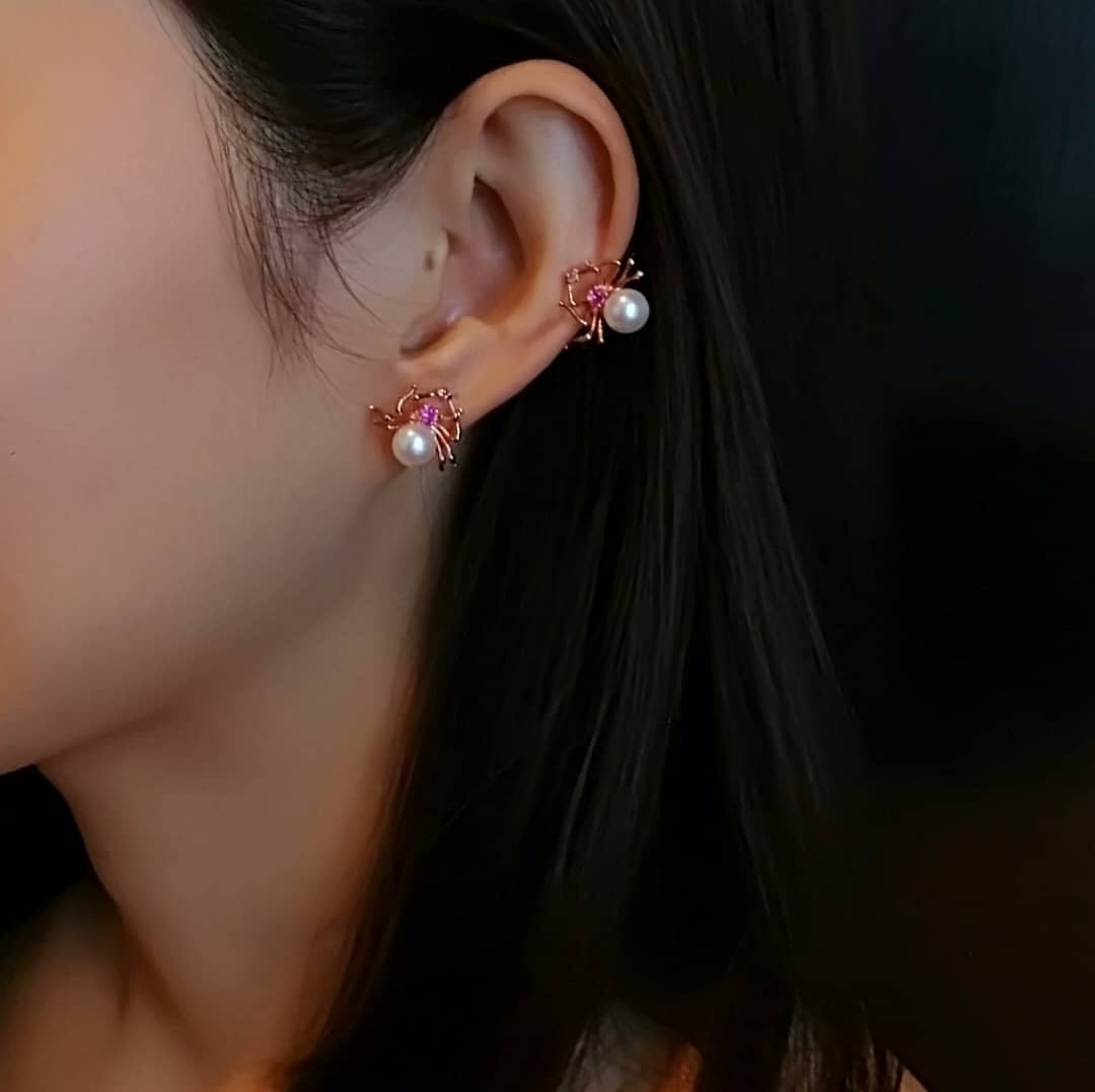 Tiny Spidey Stud Earrings | ATTENSION