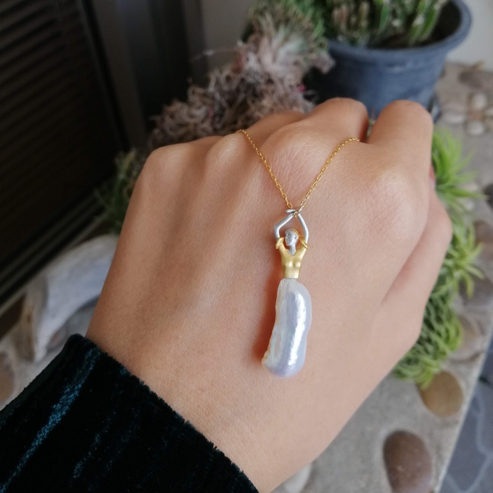 Dancing Queen Necklace | ATTENSION