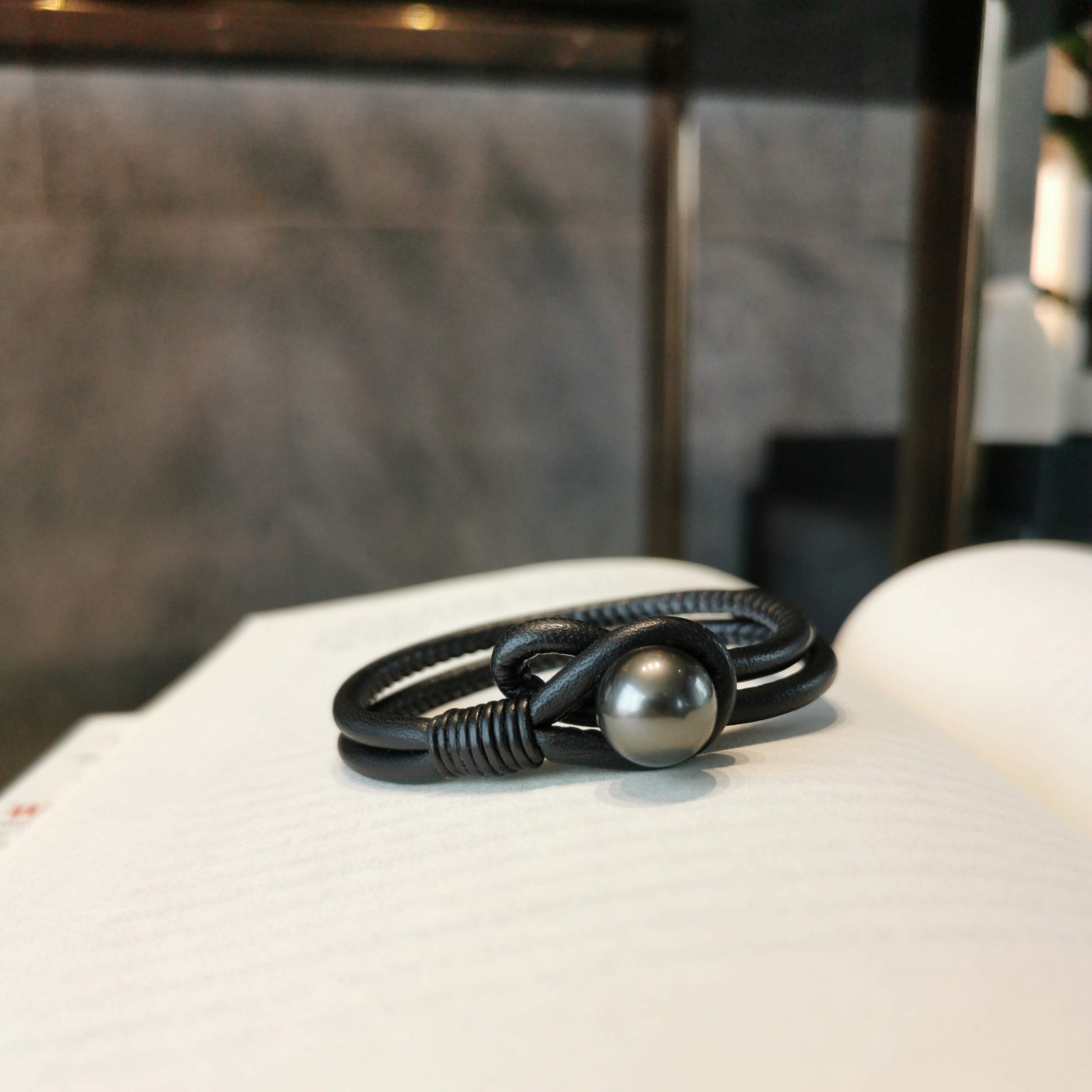 Midnight Pearl Bracelet | ATTENSION 