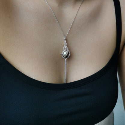 The Hidden Gem Necklace | ATTENSION

