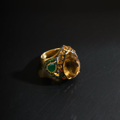 Queen Bee Ring | ATTENSION
