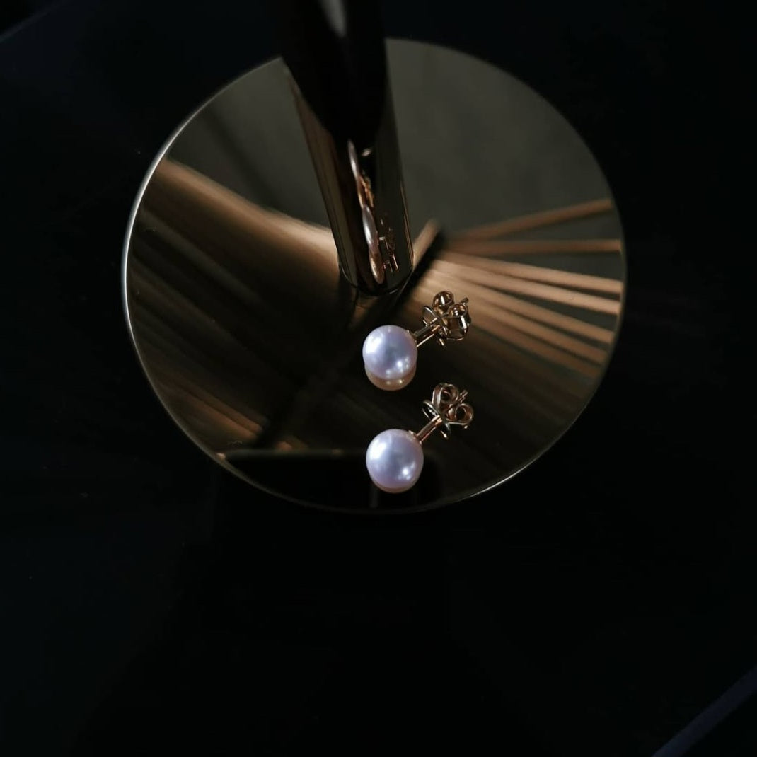 Top Grade Akoya Stud Earrings | ATTENSION

