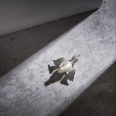 Guardian Brooch | ATTENSION 